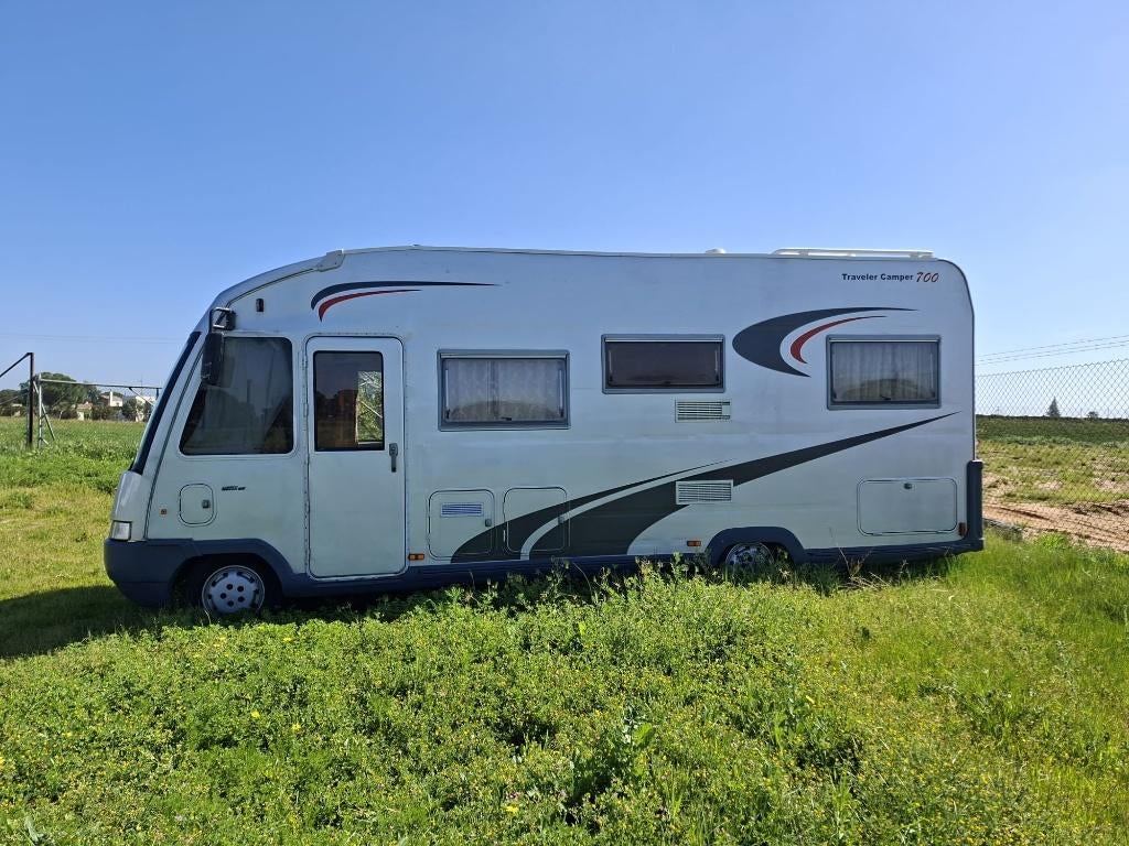 Intergraal camper met ruime stahoogte, Integraal, Fiat, Luifel, 7 tot 8 meter