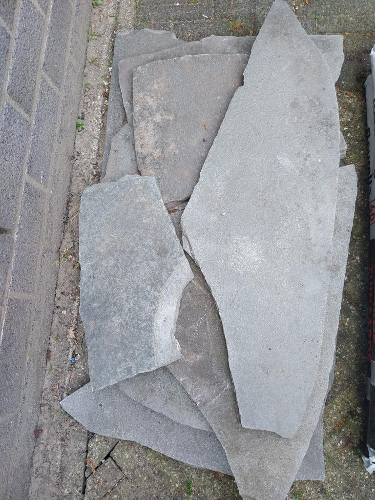 Gebruikte natuursteen terrastegels, diverse vormen, Gebruikt, Natuursteen, Terrastegels, 5 tot 10 m²