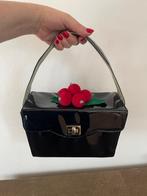 Miss L Fire Charlotte 50s patent box bag Topvintage, Verzenden, Nieuw, Zwart, Handtas