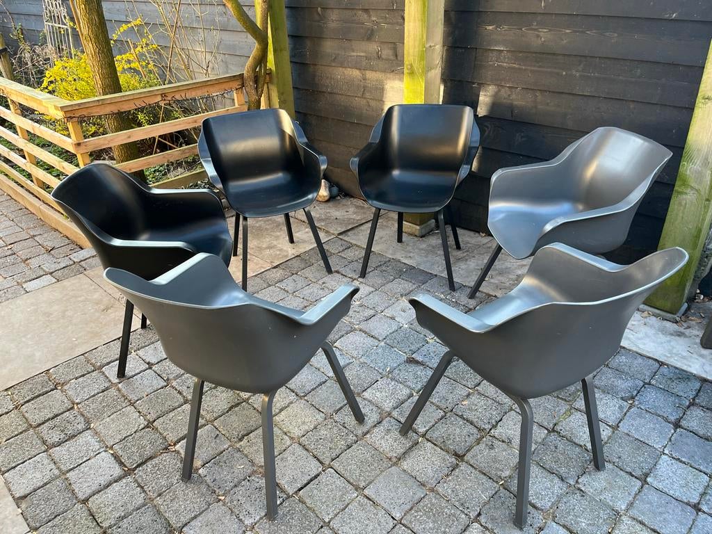 Hartman buitenstoelen, 3 zwart en 3 grijs, Ophalen of Verzenden, Zo goed als nieuw, Kunststof, Stapelbaar