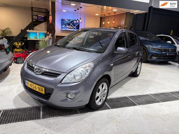 Hyundai I20 1.2i ActiveVersion|5-DEURS|AIRCO|LMV|LAGE KM|, Auto's, Hyundai, Bedrijf, Te koop, i20, ABS, Airbags, Boordcomputer