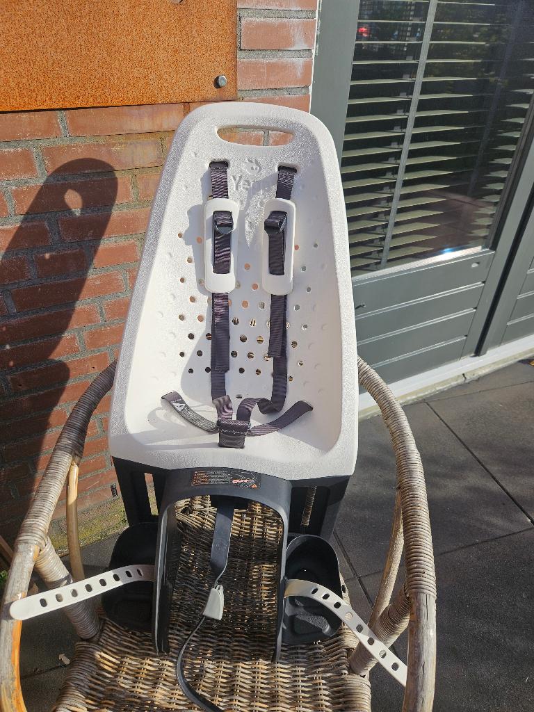 Net fietsstoeltje Yepp, Fietsen en Brommers, Fietsaccessoires | Fietsstoeltjes, Ophalen, Zo goed als nieuw, Yepp