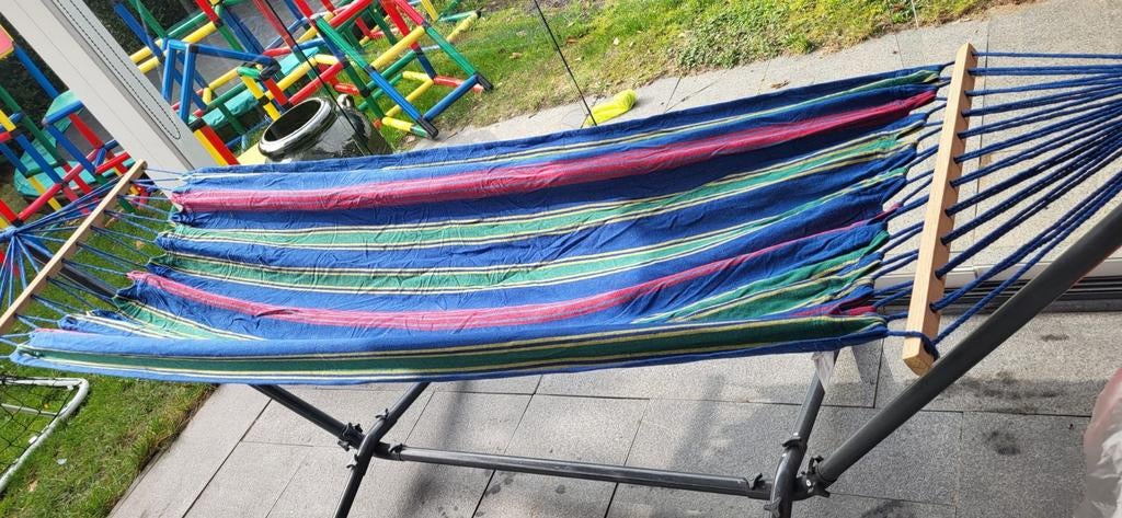 Comfortabele hangmat met standaard - Zo goed als nieuw, Tuin en Terras, Hangmatten, Ophalen of Verzenden, Zo goed als nieuw, Met standaard