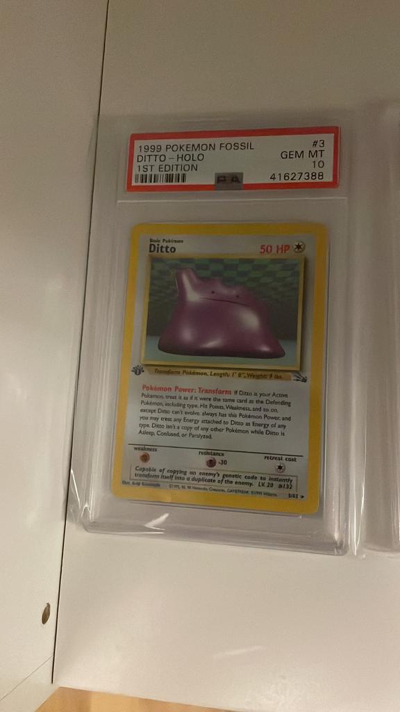 Ditto fossil holo psa10 1st, Hobby en Vrije tijd, Verzamelkaartspellen | Pokémon, Ophalen of Verzenden, Nieuw