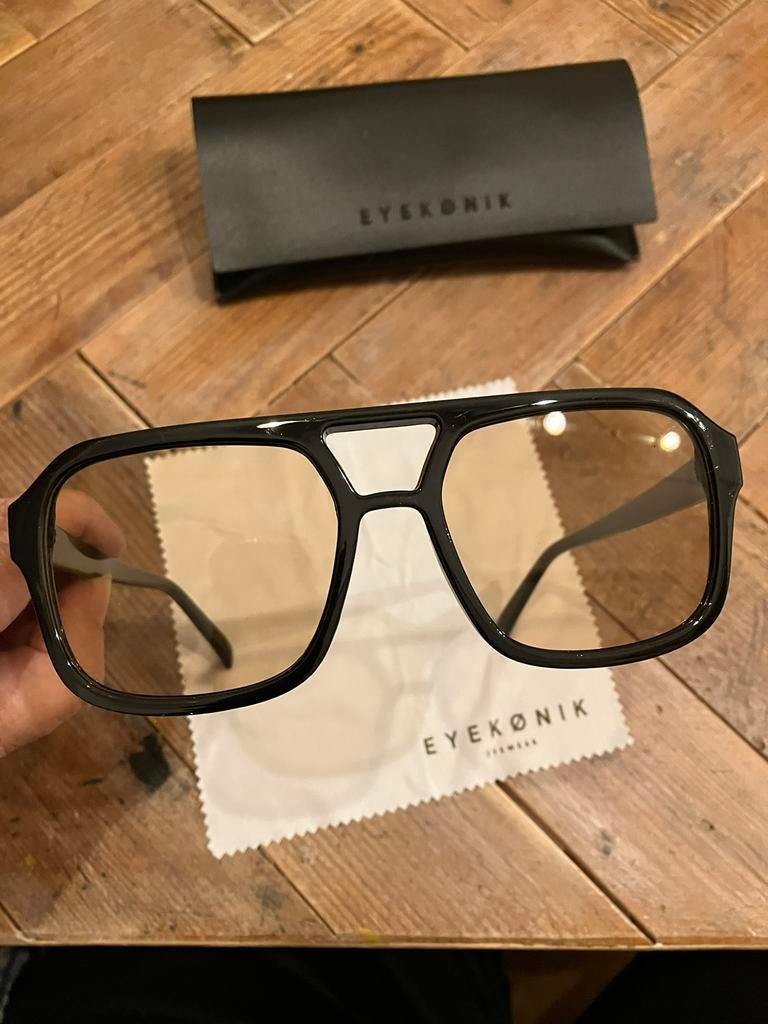 Eyekønik. Eyekonik. Bril. Zonnebril. Nieuw. Dakin i Scotch., Ophalen of Verzenden, Nieuw, Zwart, Overige merken