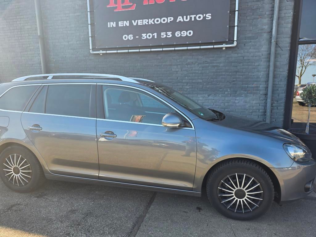Volkswagen Golf Variant 1.6 TDI Highline BlueMotion, Voorwielaandrijving, Euro 5, Gebruikt, Zwart