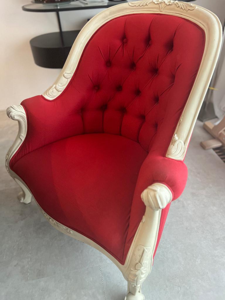 H.S. Furni: 2 rode fauteuils, barok stoelen, trouw stoelen, Ophalen