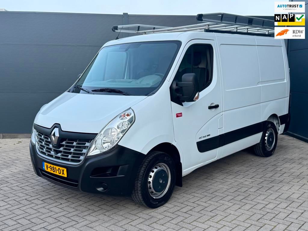 Renault Master T35 2.3 dCi L1H2 / Camera / Trekhaak / Nap, Voorwielaandrijving, Gebruikt, Euro 6, Renault