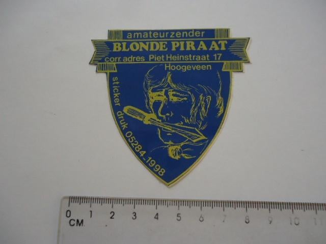 sticker oud BLONDE PIRAAT Hoogeveen amateur ether zender, Verzenden, Zo goed als nieuw, Bedrijf of Vereniging