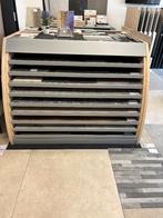 Tegelkast, Ophalen, Zo goed als nieuw