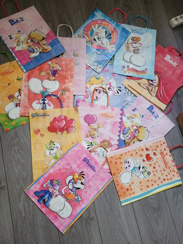 Grote collectie Diddl en Diddlina tassen en zakjes, Verzamelen, Diddl, Zo goed als nieuw, Tas, Koffer of Zak, Verschillende figuren