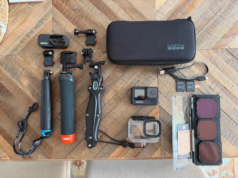 GoPro Hero 9 met accessoires, Ophalen of Verzenden, Zo goed als nieuw, GoPro