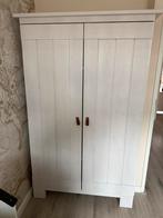 Witte babykamer kast van echt hout, Ophalen, Gebruikt, Kast, 50 tot 70 cm