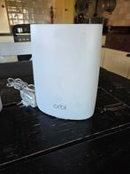 Orbi RBR50v2 router + RBS50 sateliet - Perfecte staat, Computers en Software, Routers en Modems, Ophalen of Verzenden, Zo goed als nieuw