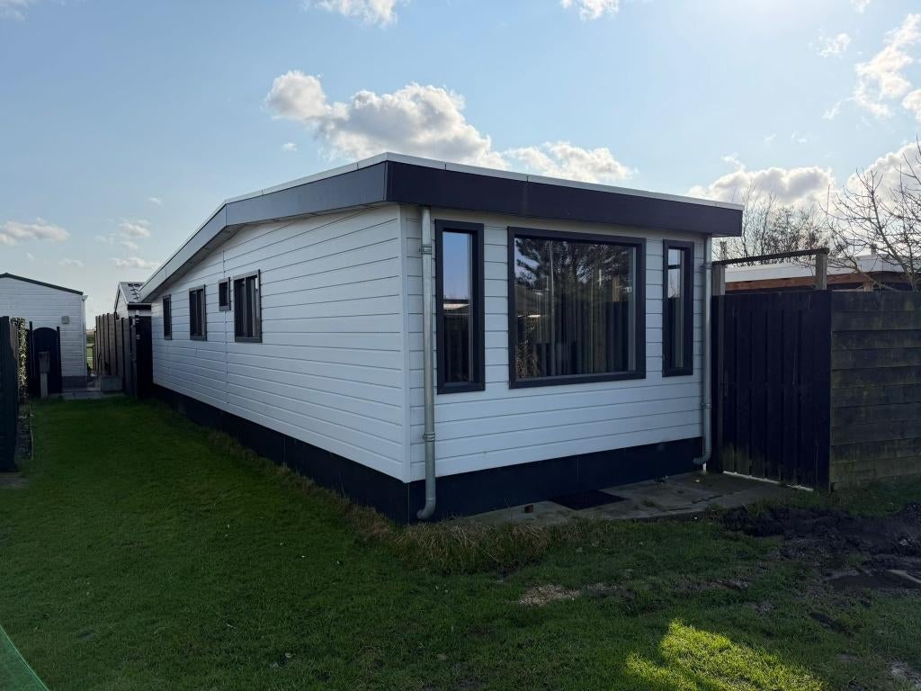 Luxe chalet te koop, Caravans en Kamperen, Stacaravans, Tot en met 5