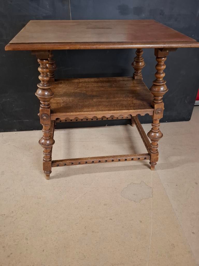 Antieke houten tafel met gedraaide poten en onderblad, Ophalen