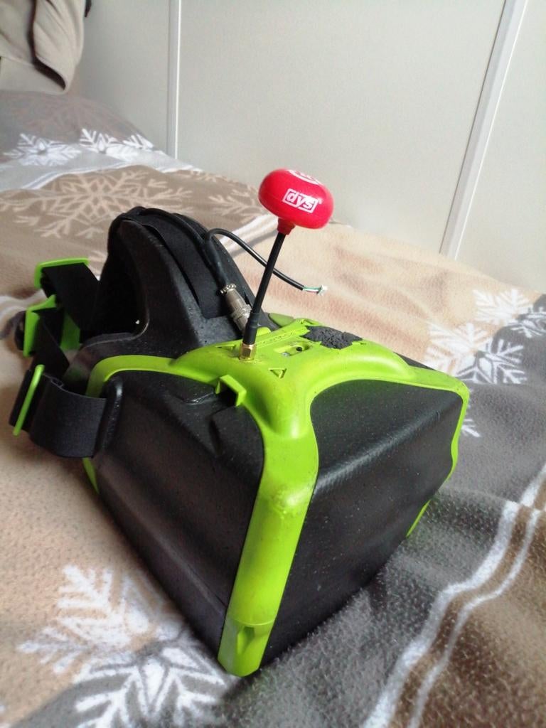 FPV Goggle - zwart met groen, Hobby en Vrije tijd, Modelbouw | Radiografisch | Helikopters en Quadcopters, Ophalen of Verzenden