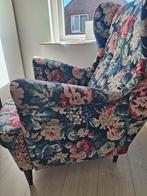 Ikea STRANDMON fauteuil en voetenbank met bloemenprint, Ophalen of Verzenden