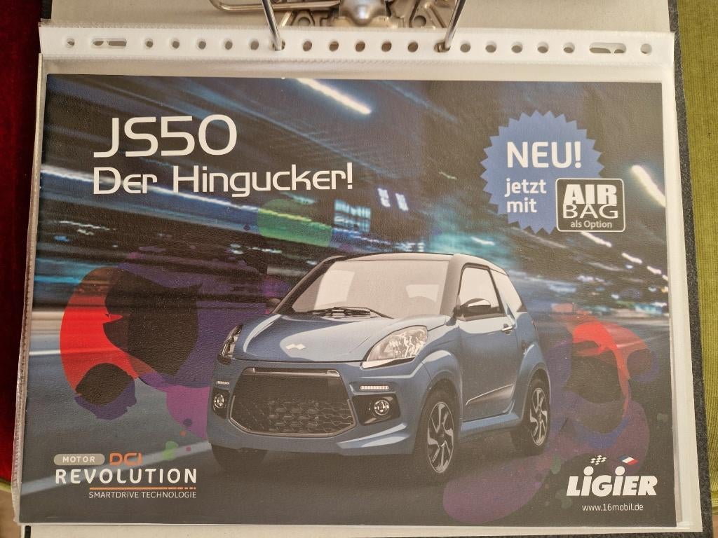 Folders Ligier brommobielen en circuitauto's, Ophalen of Verzenden, Zo goed als nieuw, Overige merken
