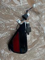 Tesla Model Y laadpoort reflector Rechts 150551400D, Ophalen, Zo goed als nieuw