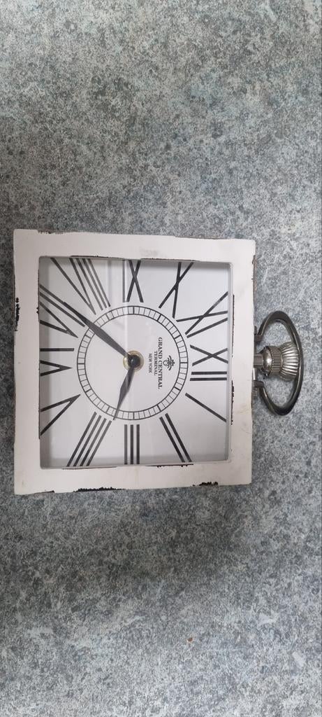 Klok(je), Ophalen, Wandklok