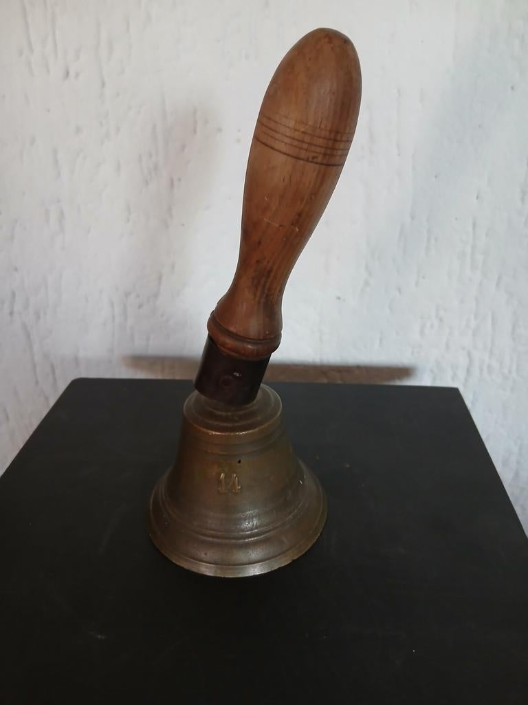 Antieke Orginele Schoolbel Pauze Bel, Ophalen of Verzenden