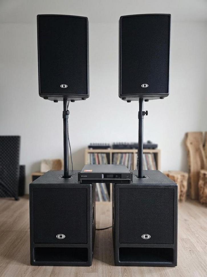 Dynacord D15-3 + Sub 118 | L3600FD geluidsset |  Dlite, Muziek en Instrumenten, Versterkers | Keyboard, Monitor en PA, Zo goed als nieuw