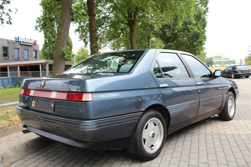 Alfa Romeo 164 2.0 T.Spark, FULL OPTION! HOBBY AUTO! Auto me, Auto's, Voorwielaandrijving, 145 pk, Stof, Bedrijf