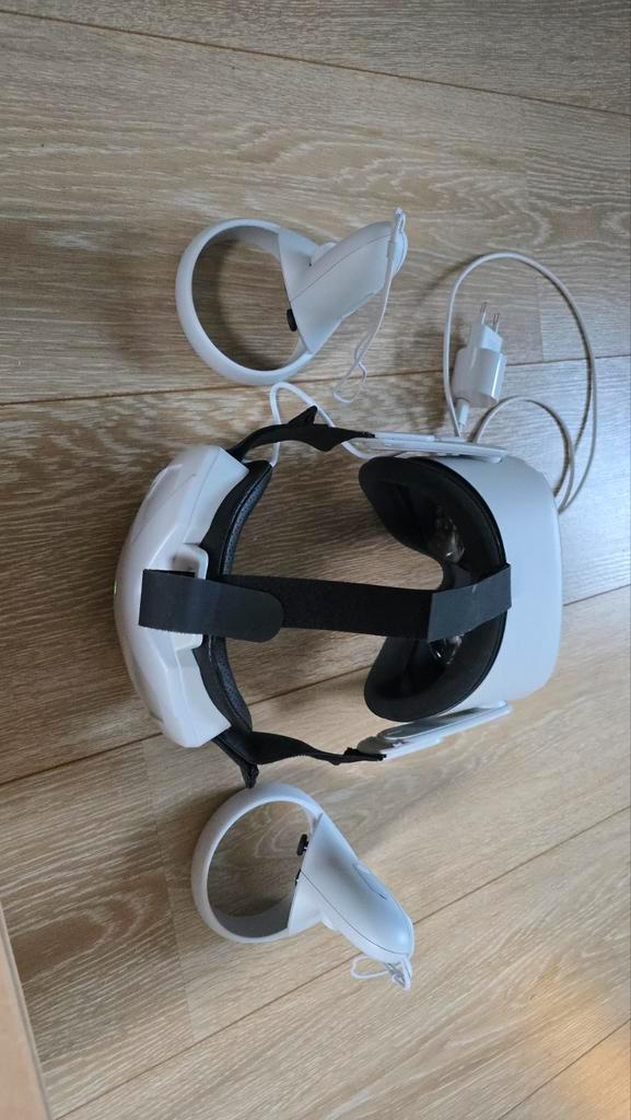 Meta Quest 2 256GB met Elite Strap en extra batterij, Spelcomputers en Games, Virtual Reality, Zo goed als nieuw, Overige platformen