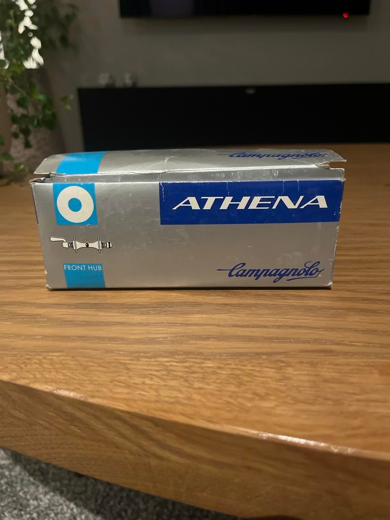 Campagnolo Athena Voornaaf met Quick Release, Fietsen en Brommers, Fietsaccessoires | Fietskleding, Nieuw, Bovenkleding, Ophalen