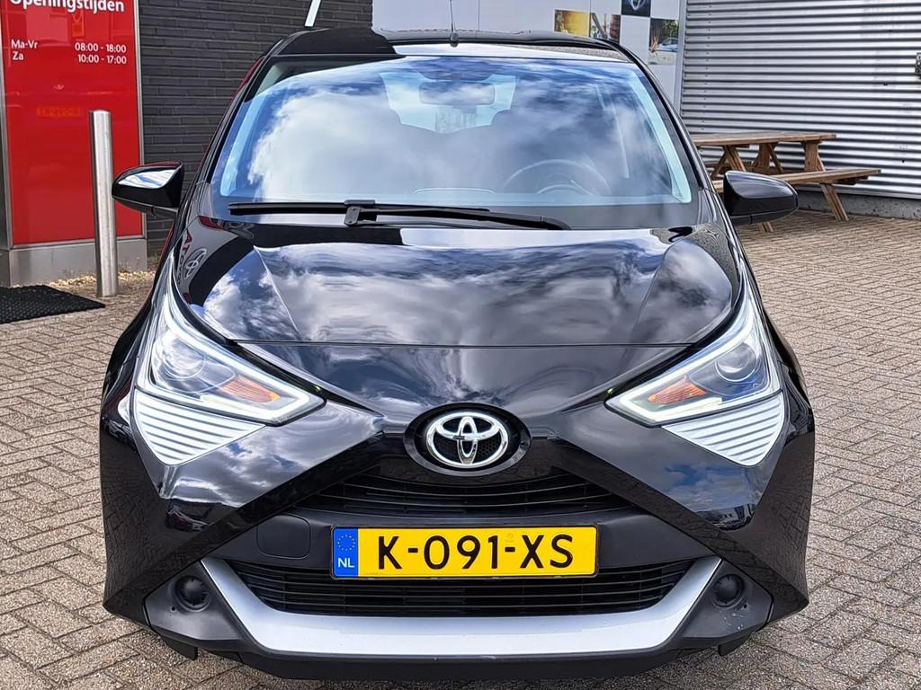 Toyota Aygo X-PLAY € 11.400,00, Stof, Gebruikt, Start-stop-systeem, 4 stoelen