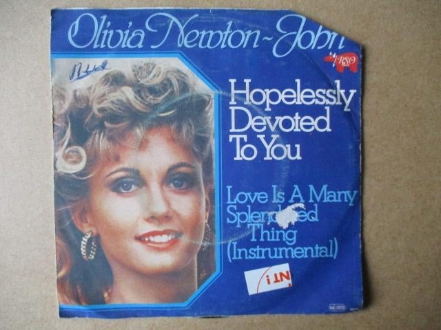s3653 olivia newton john - hopelessly devoted to you, Ophalen, Gebruikt, Overige genres, 7 inch