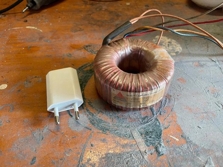 Amplimo trafo 2x30V 50VA, Hobby en Vrije tijd, Elektronica-componenten, Ophalen of Verzenden