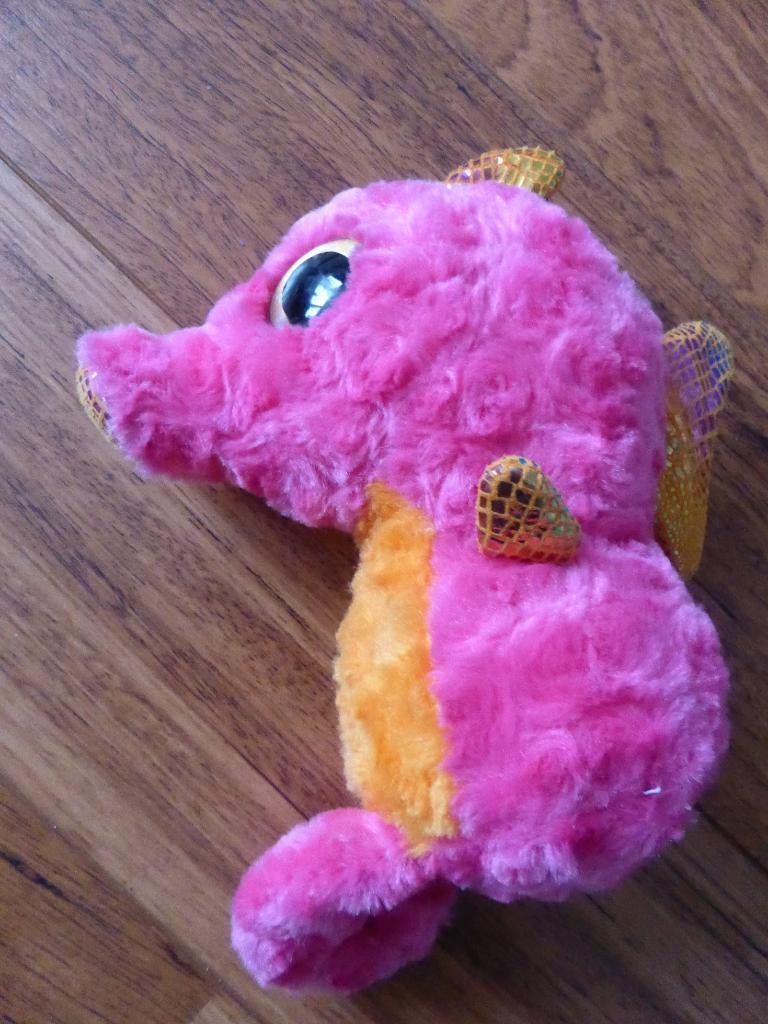 Roze zeepaardje (D), Ophalen of Verzenden, Zo goed als nieuw, Roze, Overige typen