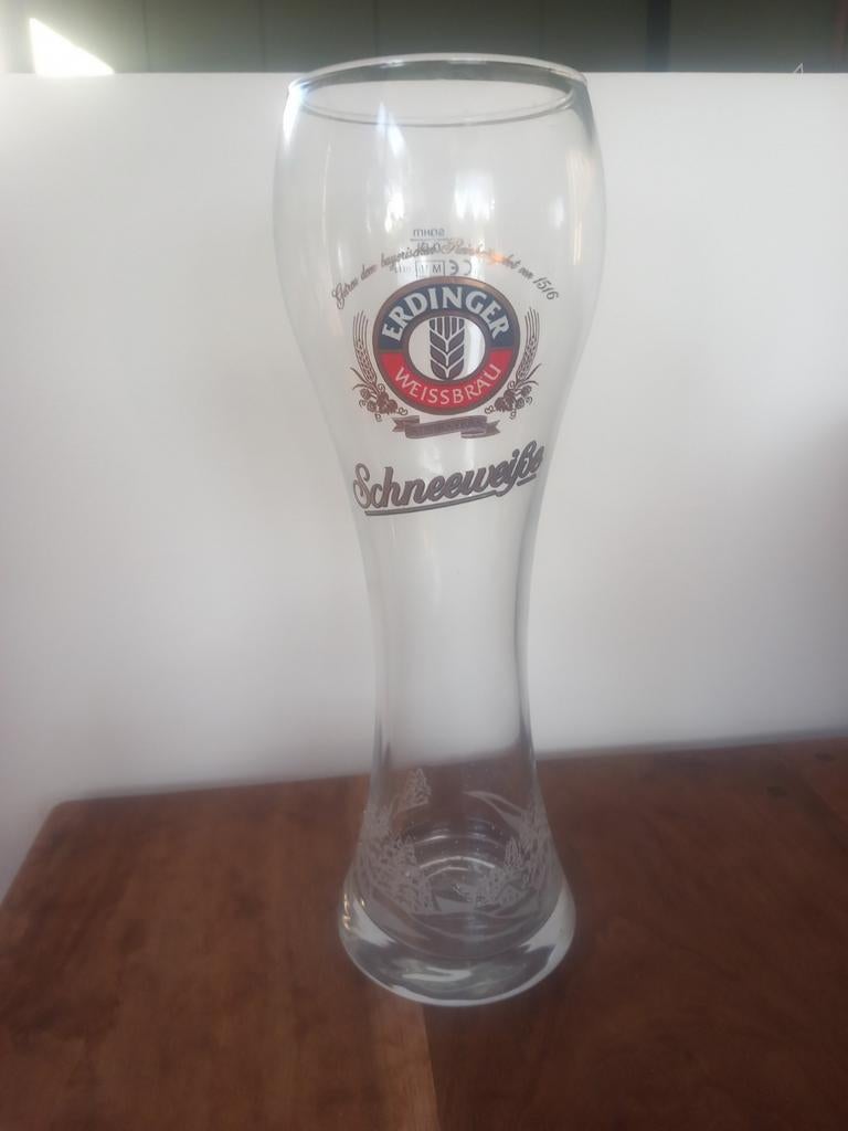 Erdinger Weissbrau Schneeweiße Kerstbierglas, Verzamelen, Ophalen of Verzenden, Zo goed als nieuw, Glas of Glazen, Overige merken