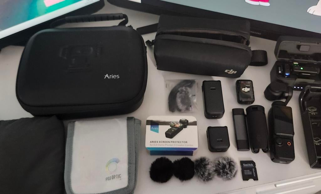 DJI Osmo Pocket 3 Creator Kit - Nieuwstaat met extra's, Minder dan 8x, Externe microfoon, Camera, Ophalen