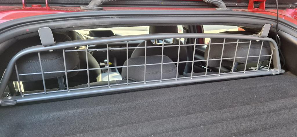 Honden rek Mazda 3 Hatchback, Auto diversen, Hondenrekken, Ophalen, Zo goed als nieuw