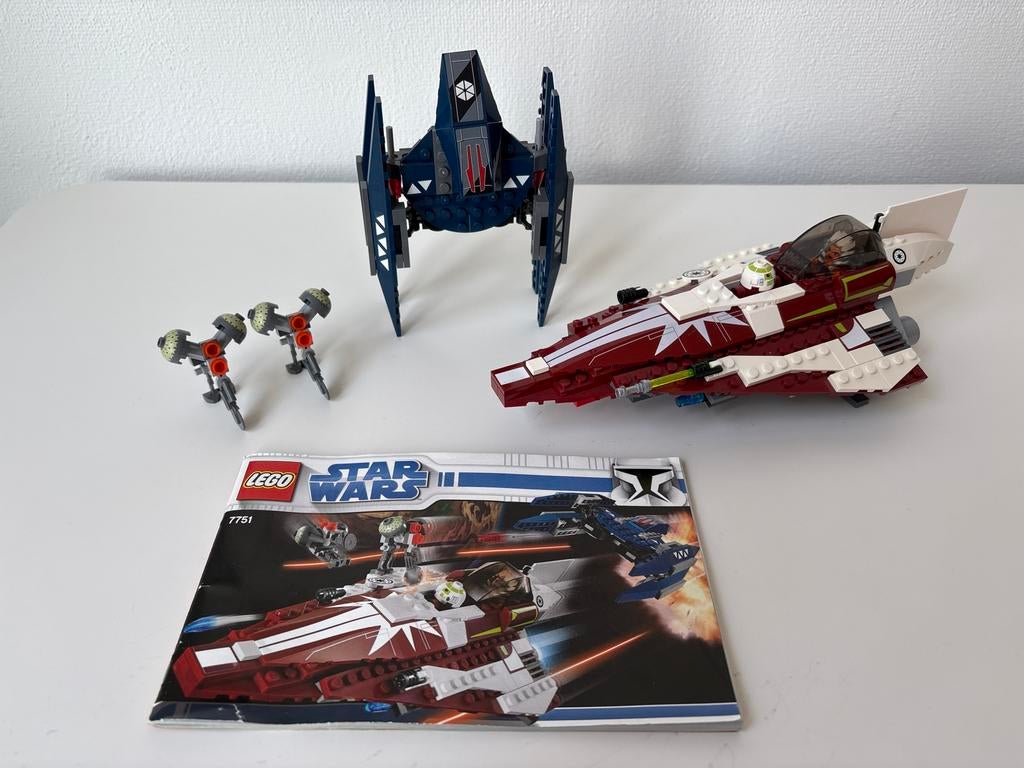 LEGO Star Wars 7751 Ahsoka's Starfighter & Vulture Droid, Kinderen en Baby's, Speelgoed | Duplo en Lego, Ophalen of Verzenden
