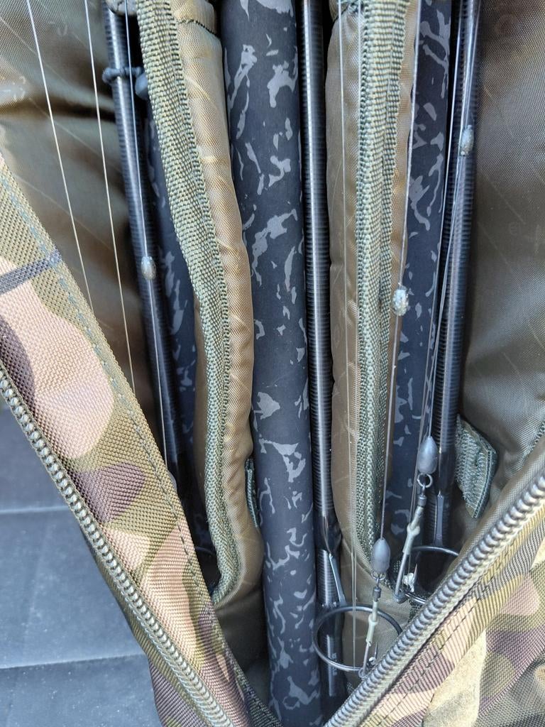 Sonik xtractor dark camo limited edition 10ft 3lb  Nieuw 3x, Watersport en Boten, Hengelsport | Karpervissen, Ophalen of Verzenden