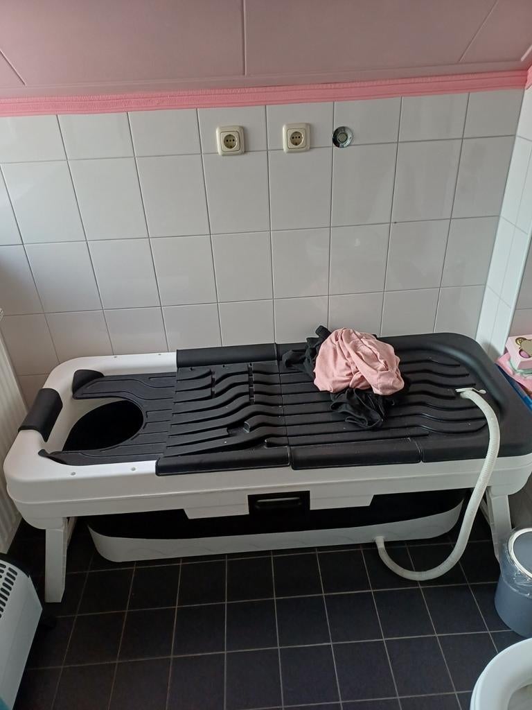 Ligbad opvouwbaar, Huis en Inrichting, Badkamer | Badkamermeubels, Ophalen, Overige typen, 50 tot 100 cm, Minder dan 100 cm