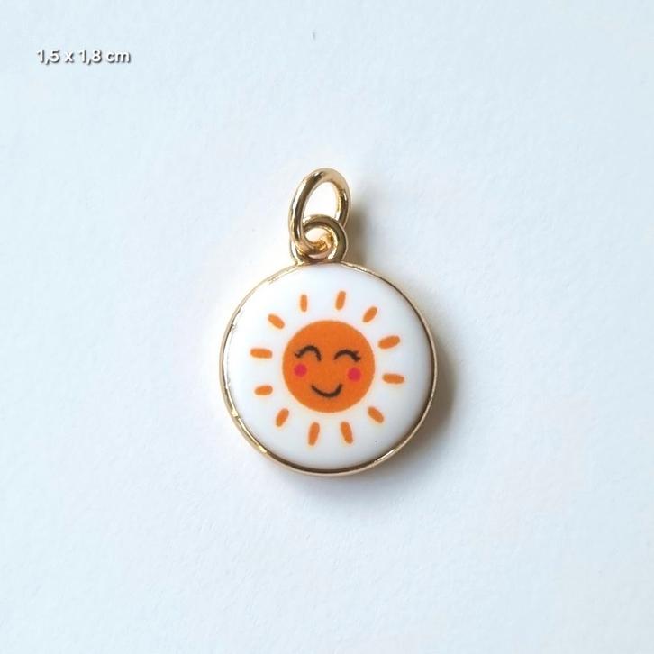 Bedel hanger charm sun smiley zon zonnetje gezichtje lach, Sieraden, Tassen en Uiterlijk, Bedels, Nieuw, Overige materialen, 1 bedel
