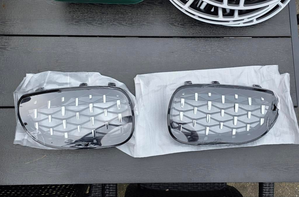 Grill (nieren) voor Bmw E60 5 serie, Voor, Nieuw, Ophalen of Verzenden, Bumper