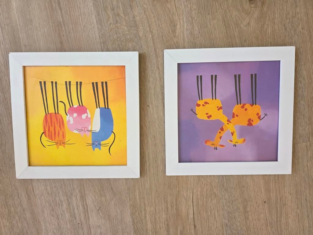 2 IKEA schilderijtjes 30x30 cm (gele met barst), Minder dan 50 cm, Gebruikt, Ophalen of Verzenden, Schilderij