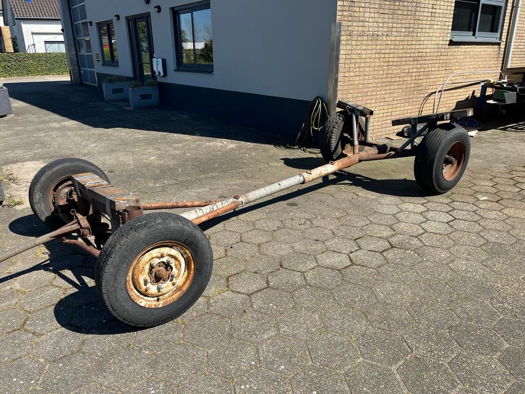 Onderstel aanhanger / kar - Robuust en veelzijdig, Auto diversen, Gebruikt, Ophalen of Verzenden, Nb, Nb