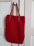 Vintage gebreid rood  handtasje €2,50, Handtas, Zo goed als nieuw, Verzenden, Rood