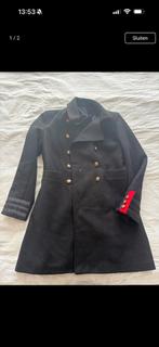 Zwarte jas met gouden knopen, Kleding | Dames, Jassen | Winter, Ophalen of Verzenden, Zo goed als nieuw, Maat 38/40 (M), Zwart