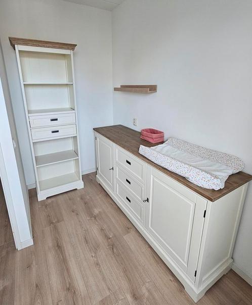 Dressoir/commode en boekenkast. Kinderkamer of woonkamer., Kinderen en Baby's, Kinderkamer | Commodes en Kasten, Gebruikt, Commode