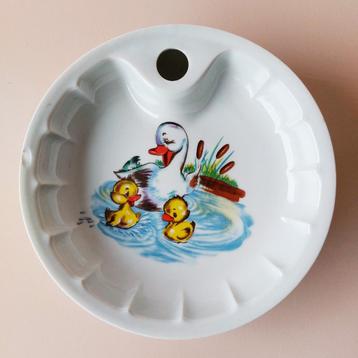Lief warmhoudbord papbordje met eendjes van porselein '70's beschikbaar voor biedingen