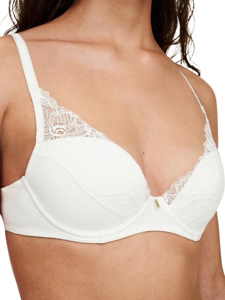 Te koop 30% korting Chantelle orangerie plunge bh milk, Kleding | Dames, Ondergoed en Lingerie, BH, Overige kleuren, Ophalen of Verzenden