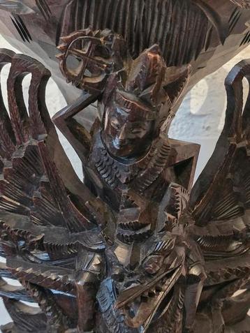 Garuda massief en in een zeer fraaie staat! beschikbaar voor biedingen